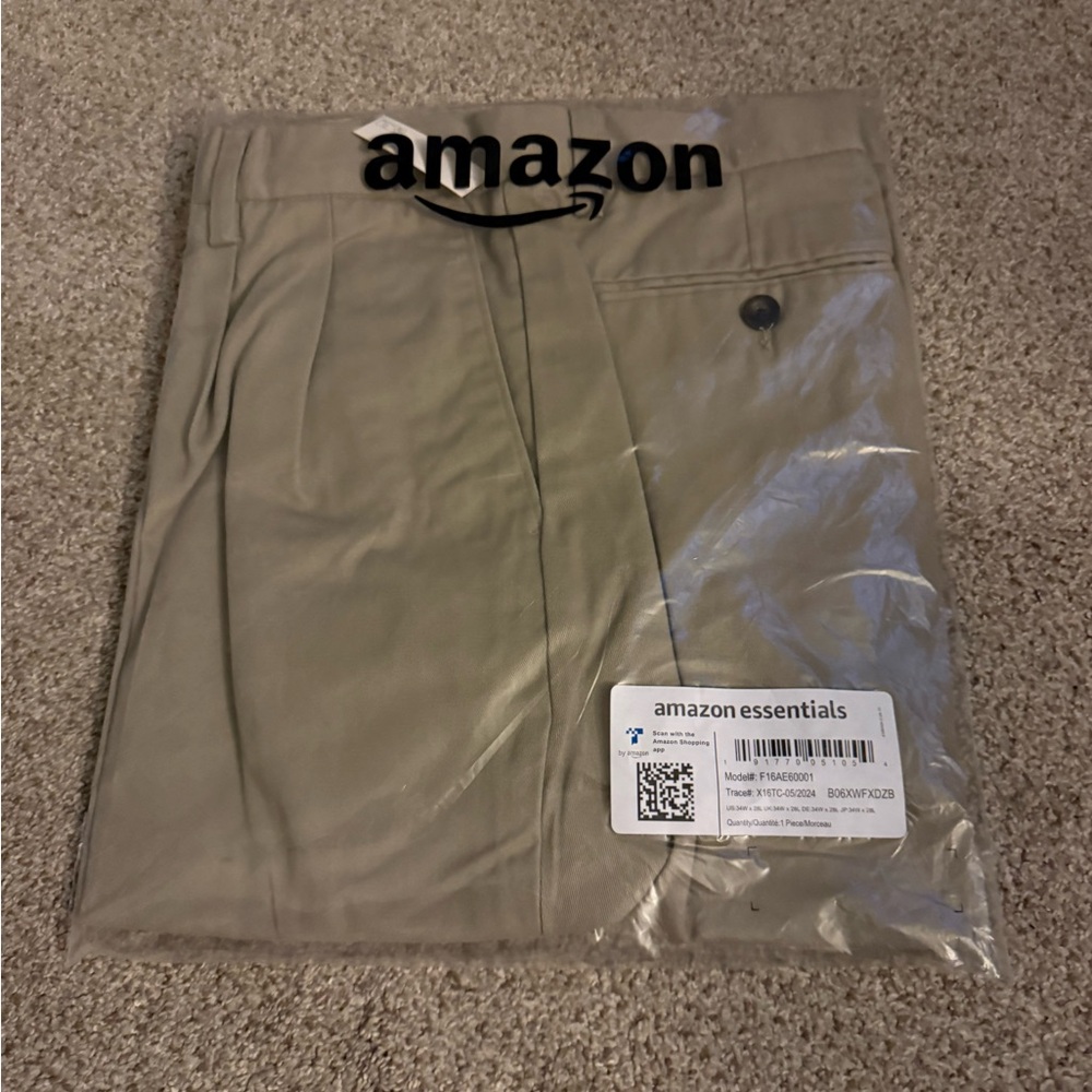 Amazon Essentials Men's Khaki Chinos